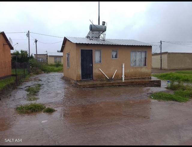 2 BEDROOM HOUSE FOR SALE IN MASETJHABA VIEW